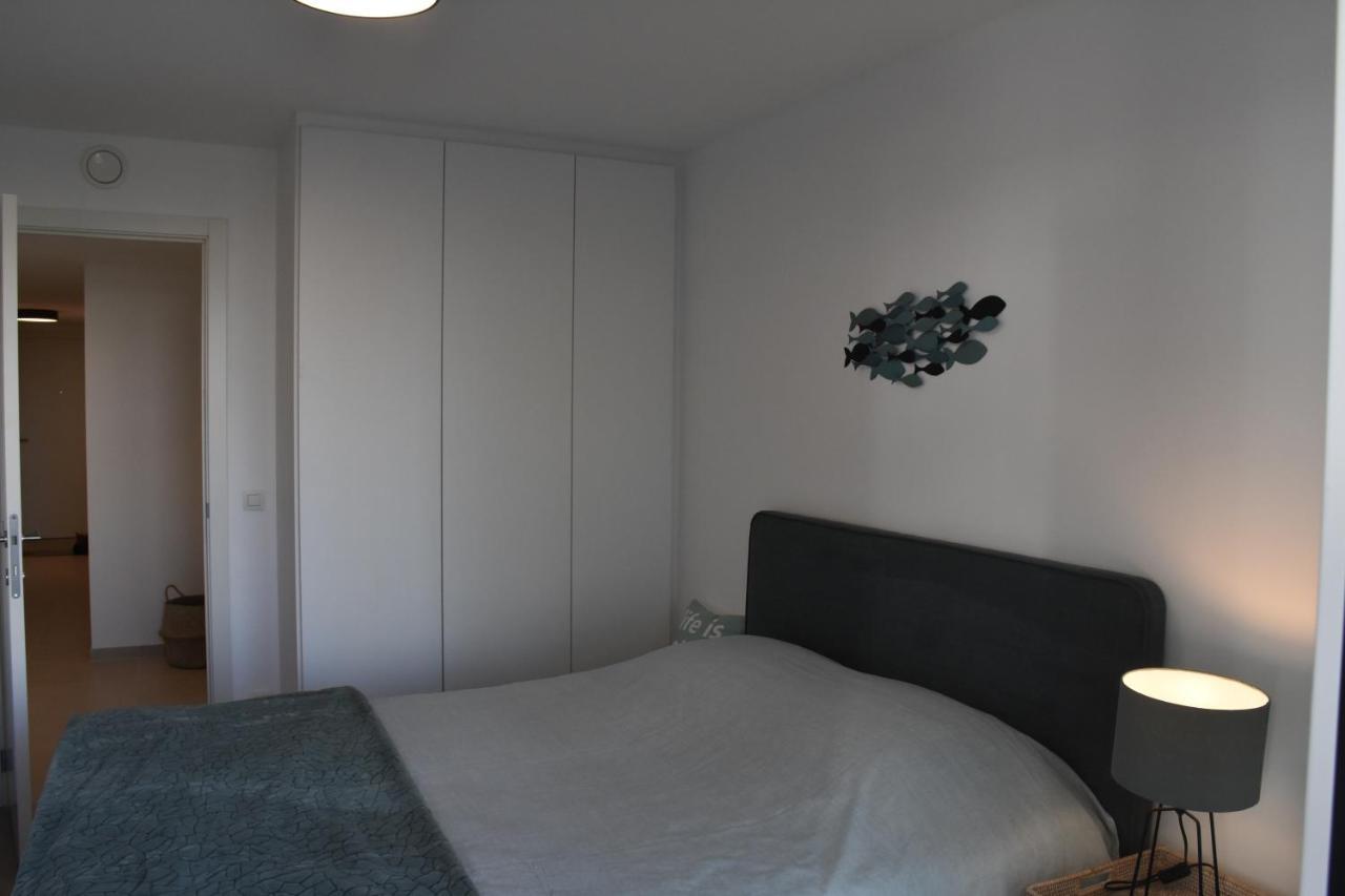 Lichtrijk 2-Slaapkamerappartement Met Zeezicht En Gratis Parking Oostende Ngoại thất bức ảnh