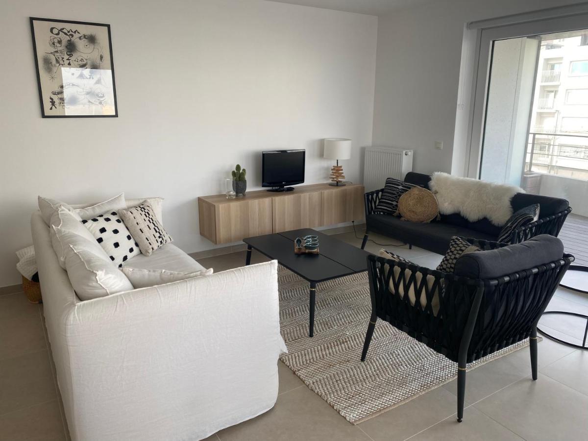 Lichtrijk 2-Slaapkamerappartement Met Zeezicht En Gratis Parking Oostende Ngoại thất bức ảnh